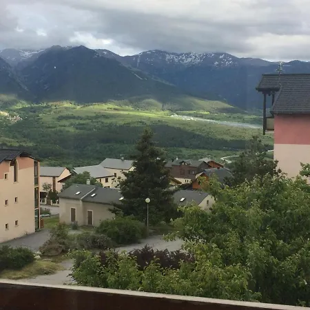 Monplaisir Apartment Font-Romeu-Odeillo-Via